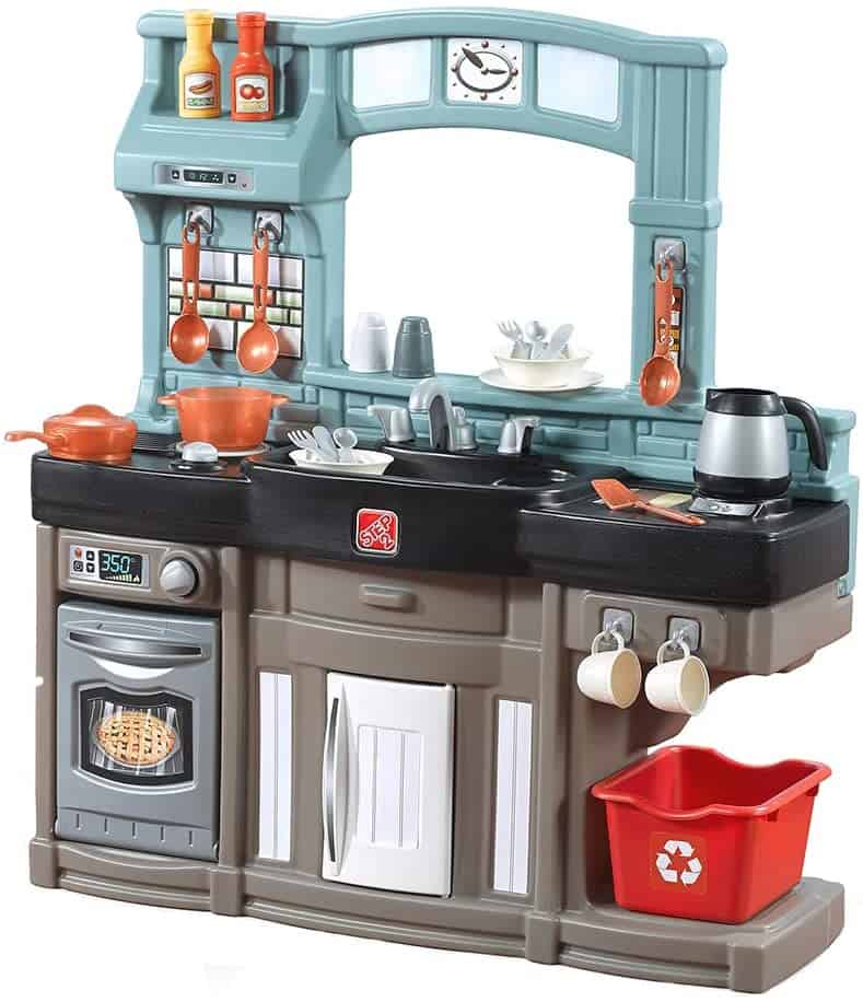 Step 2 Best Chef’s Toy Kitchen Playset