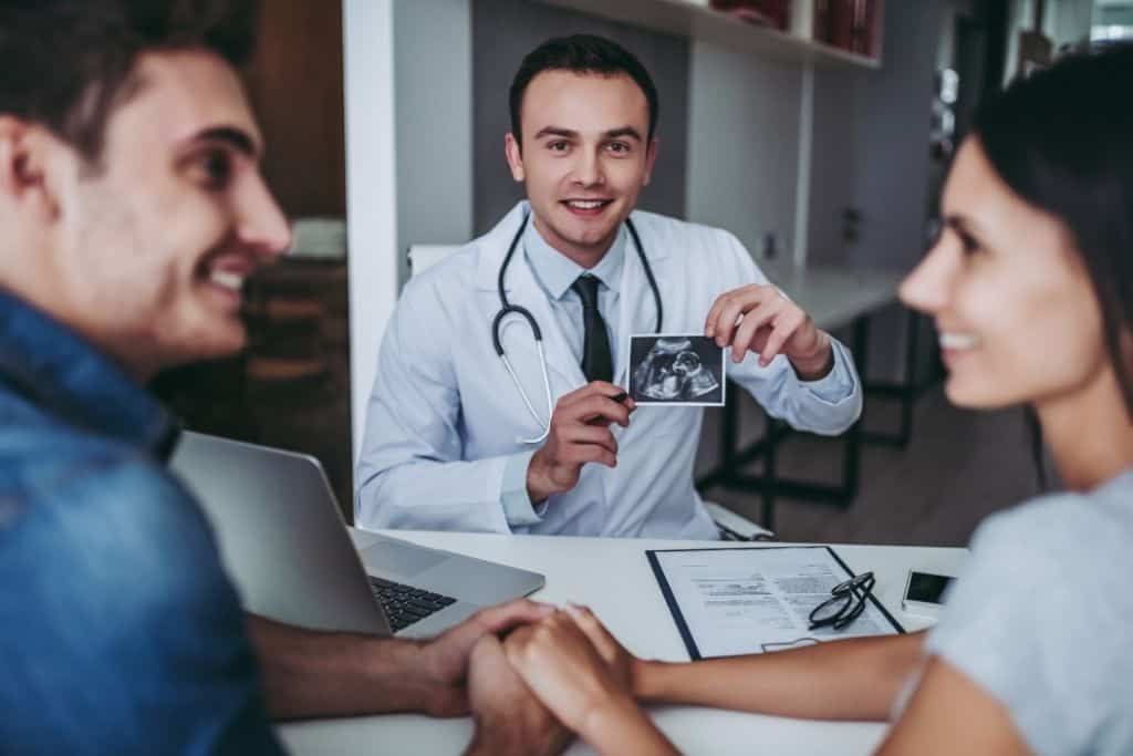First prenatal appointment Everything you need to know