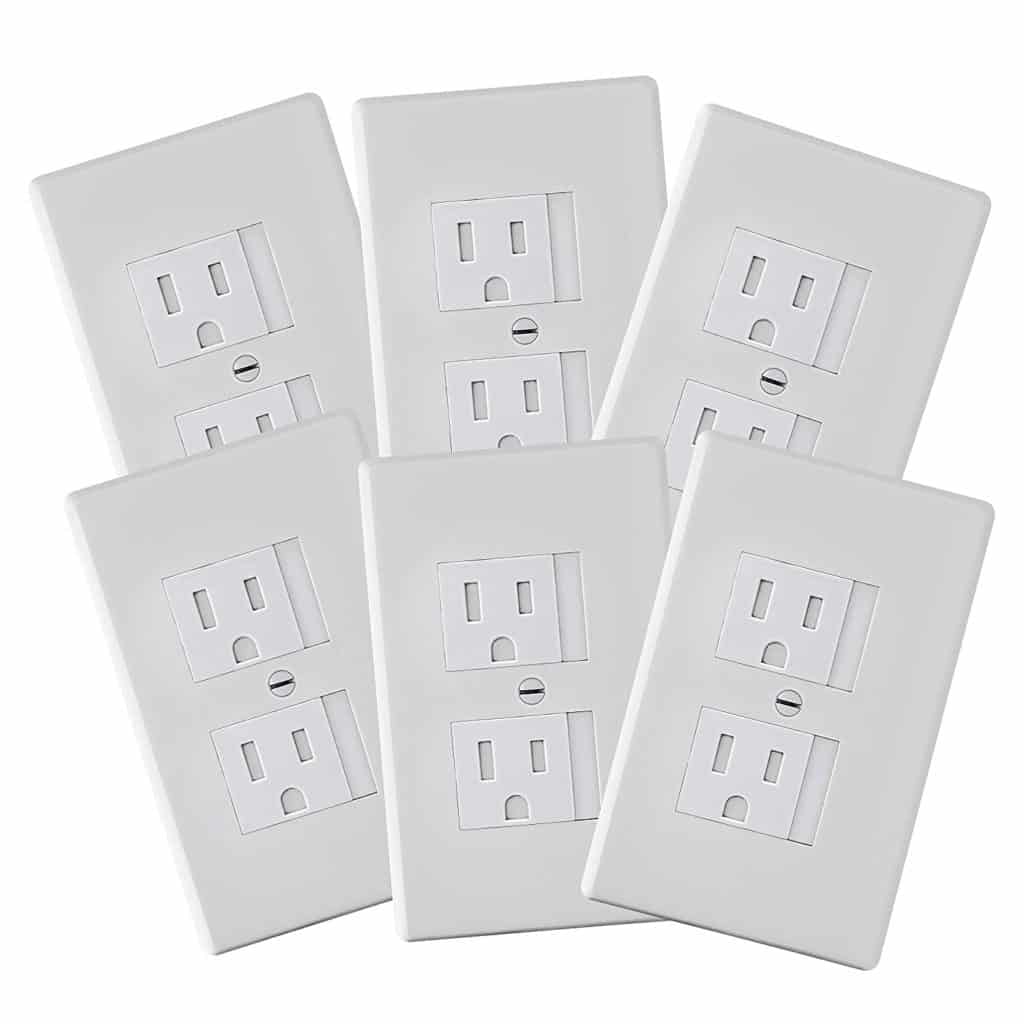 Safety Innovations Self-Closing Outlet Covers