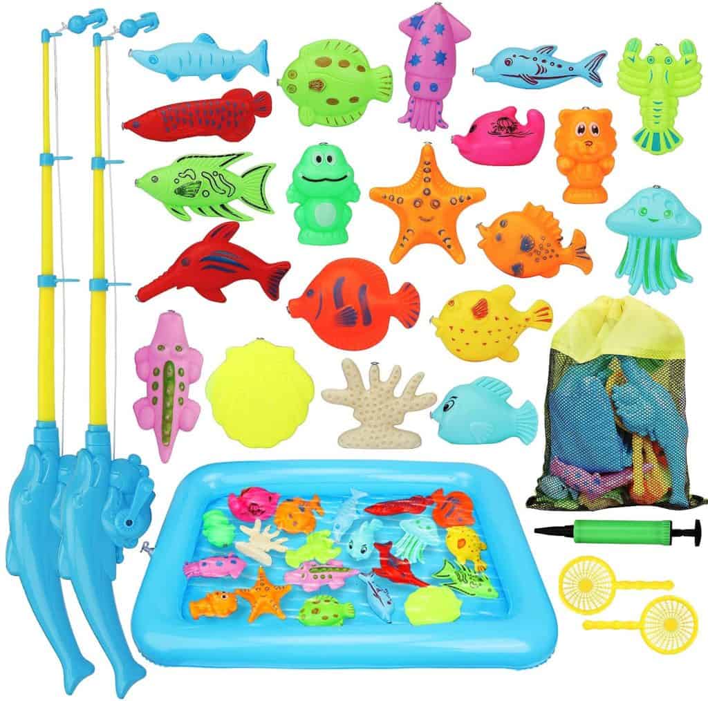 Magnetic bathtime fishing game