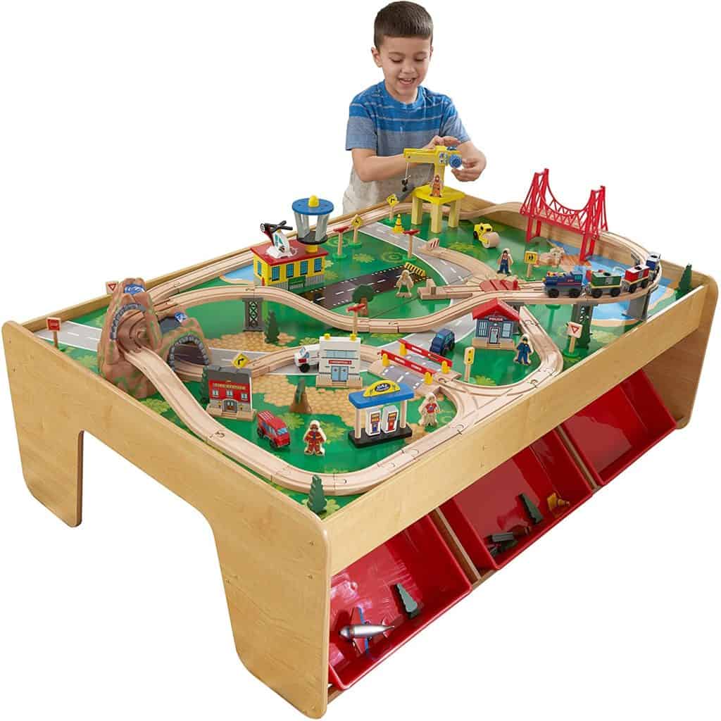 KidKraft Waterfall Mountain Train Set and Table