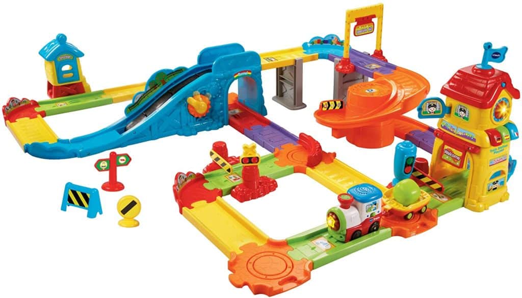 VTech Go! Go! Smart Wheels Train Station Train set