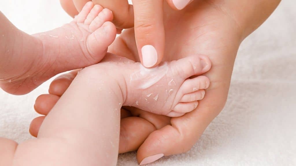 Newborns Skin Peeling Off